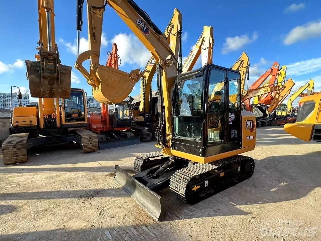 CAT 305.5 소형 굴삭기 7톤 미만
