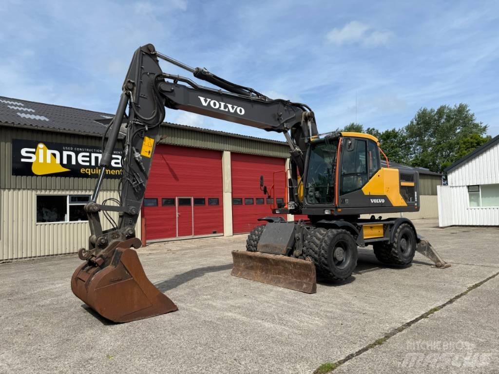 Volvo EW180E  휠 굴삭기