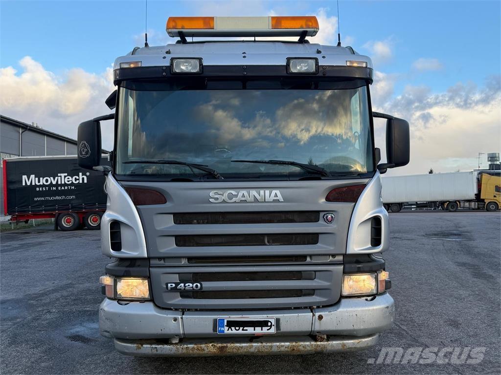Scania P420 8x4 콘크리트 믹서트럭