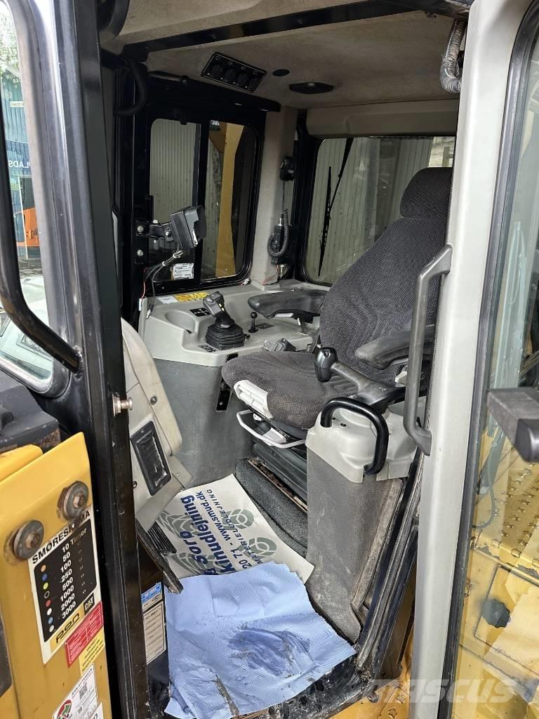 CAT D 6 T LGP 크롤러 도저