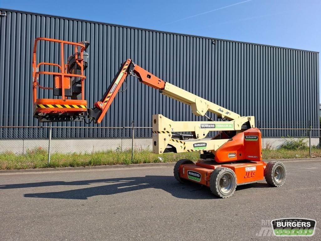 JLG E450 AJ 관절형 전동이동 리프트