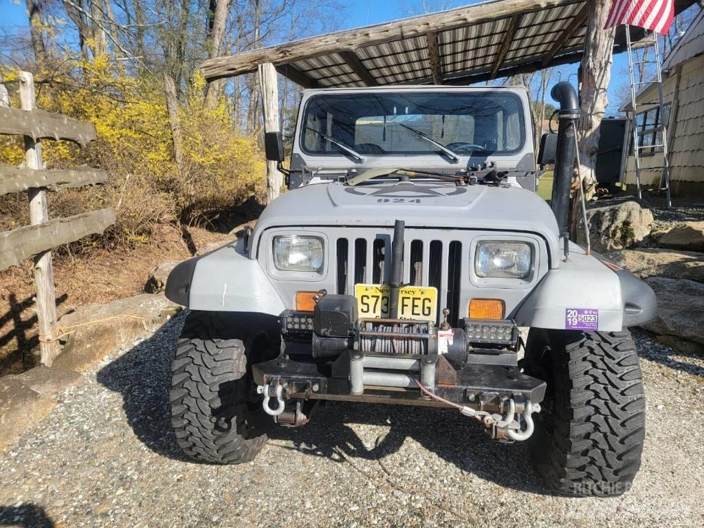 Jeep WRANGLER YJ 건설 장비 - 기타