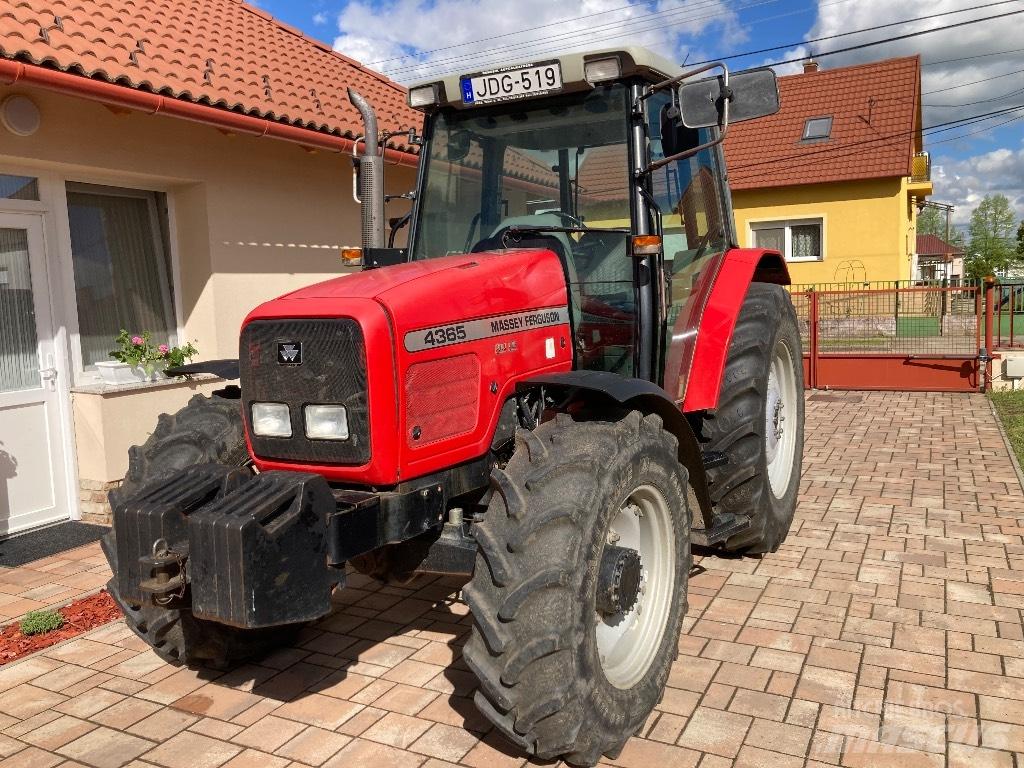 Massey Ferguson 4365 트랙터