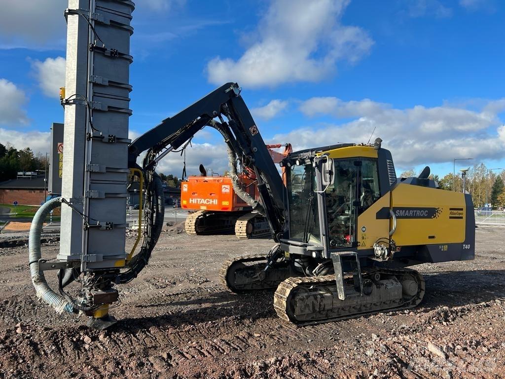 Atlas Copco T 40 도로 굴착기