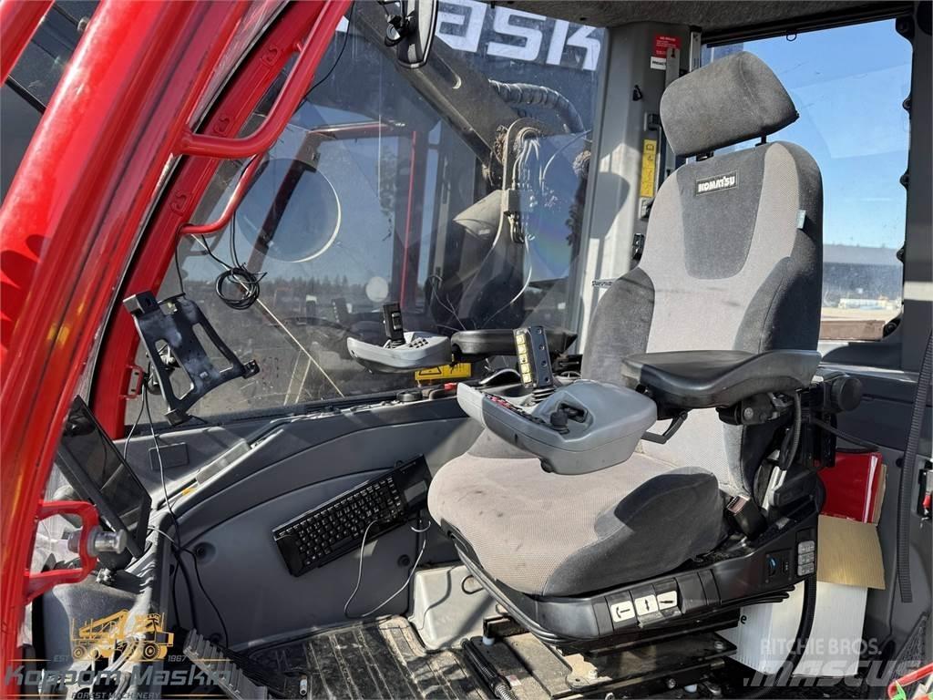 Komatsu 901XC 원목 하베스터