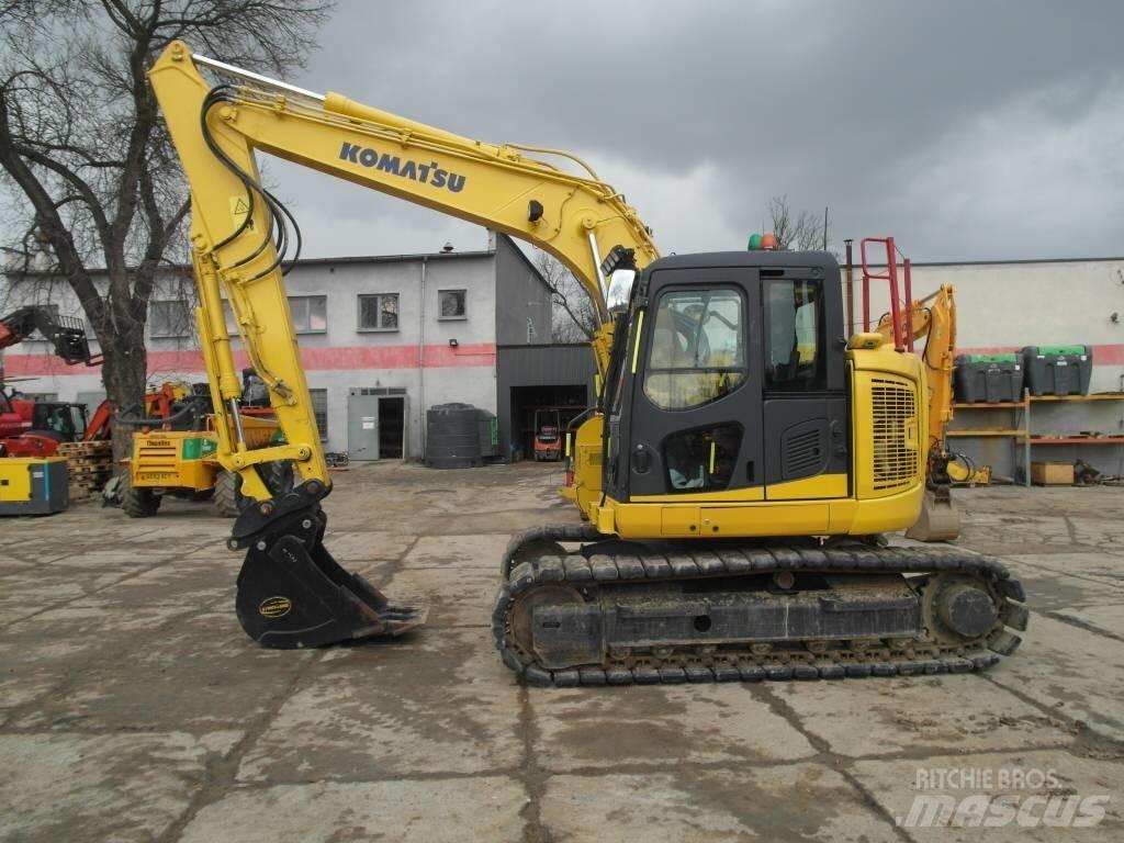 Komatsu PC 138 US-11 대형 굴삭기 29톤 이상