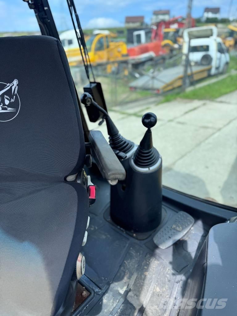 JCB 3CX 백호로더