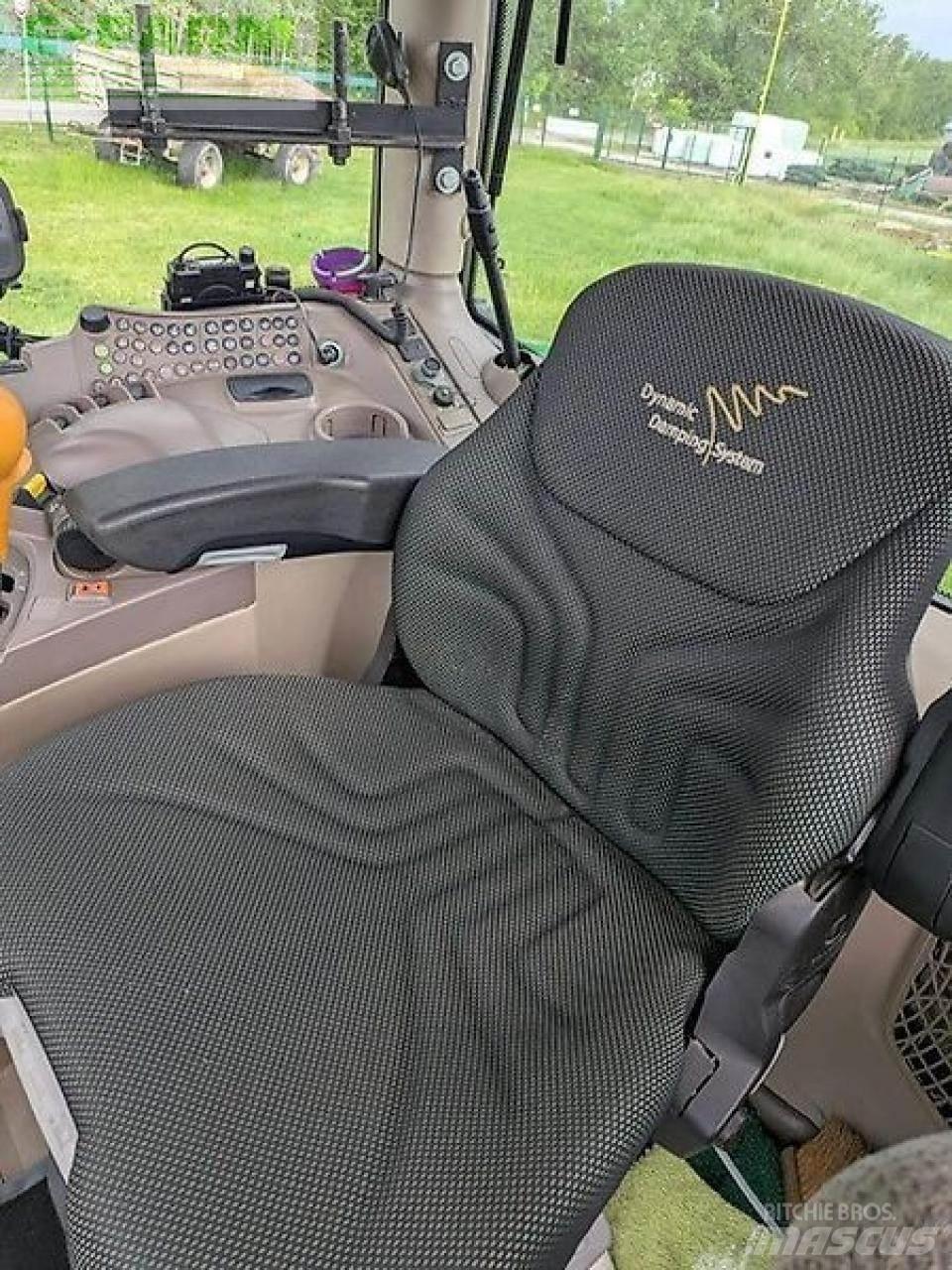 John Deere 6215 r 트랙터