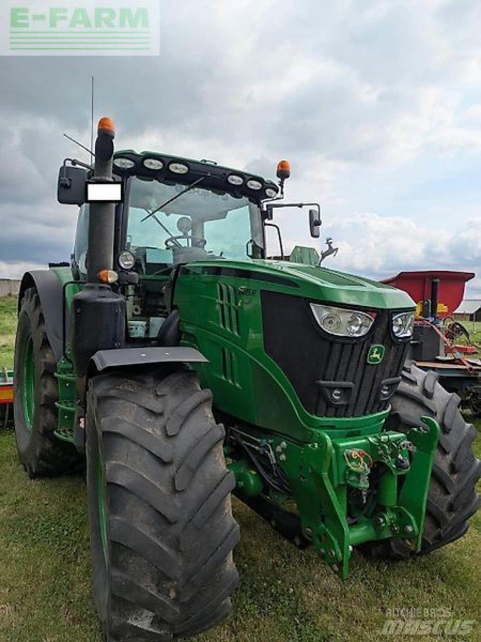 John Deere 6215 r 트랙터