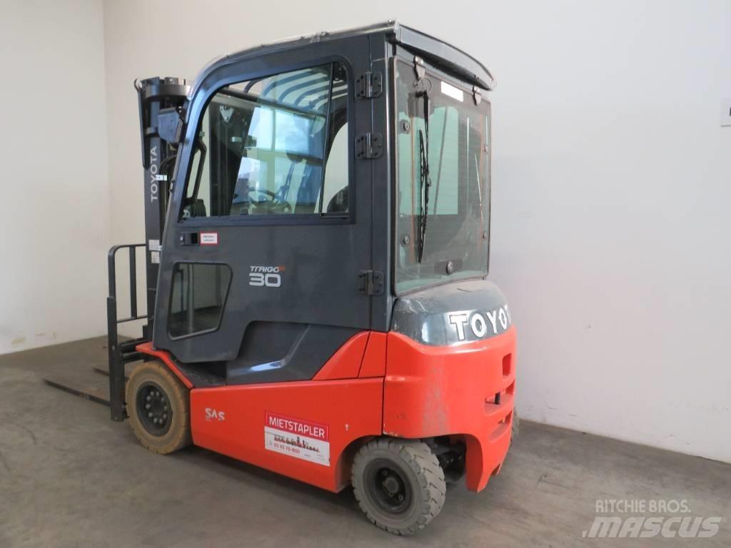 Toyota 8 FBMKT 30 전동 지게차