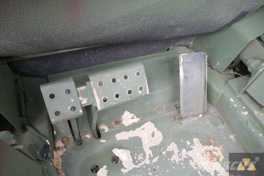 CASE M4K Ex-army 험지용 트럭