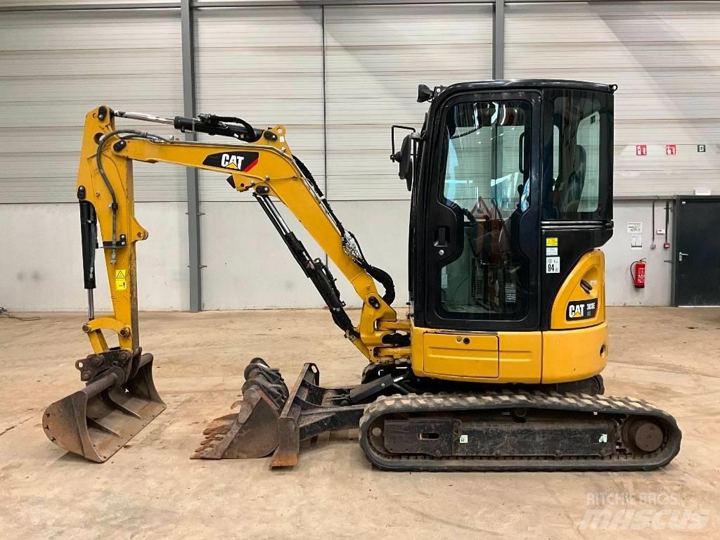 CAT 303 E 대형 굴삭기 29톤 이상