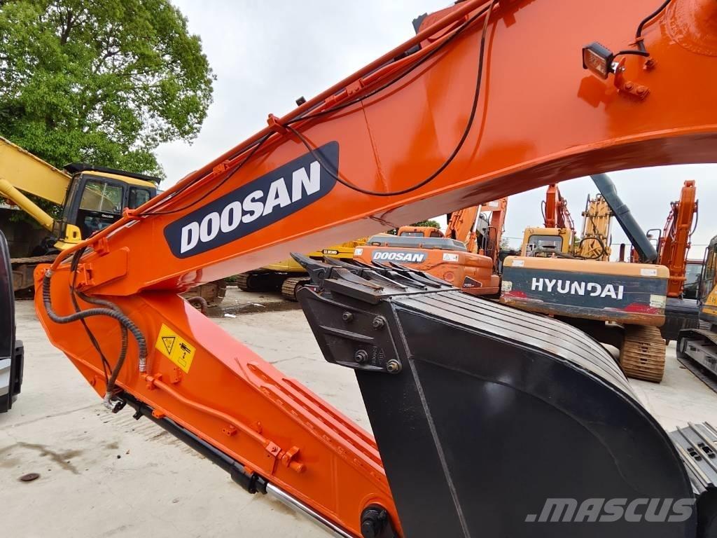 Doosan DX 225 LC 대형 굴삭기 29톤 이상