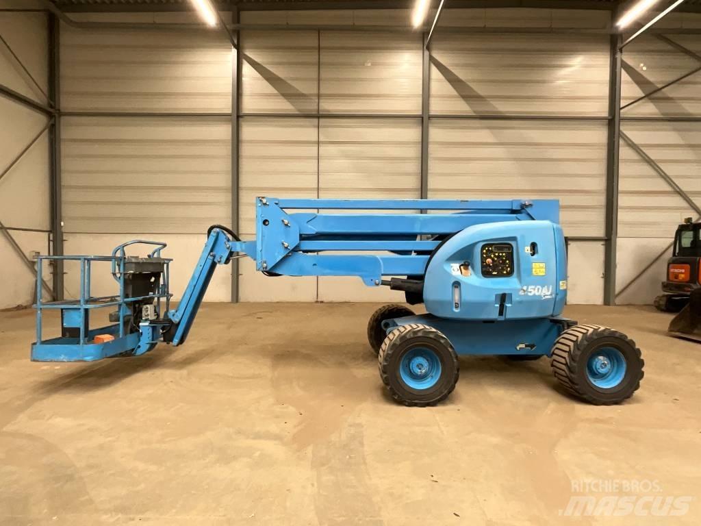 JLG 450 AJ 관절형 전동이동 리프트
