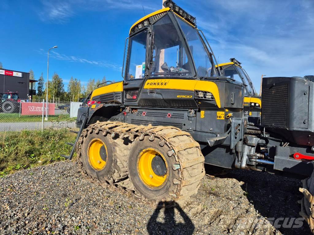 Ponsse ERGO 8W 원목 하베스터