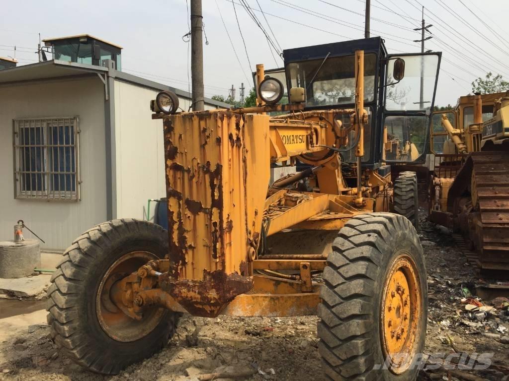 Komatsu GD 511 A 그레이더