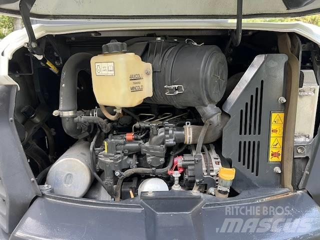 Bobcat E50R2 소형 굴삭기 7톤 미만