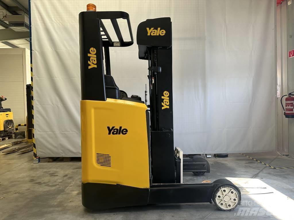 Yale MR14 리치 트럭