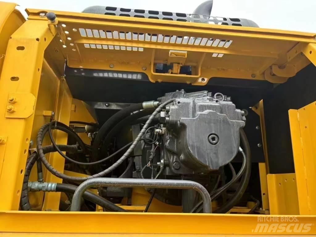 Komatsu 400-7 대형 굴삭기 29톤 이상