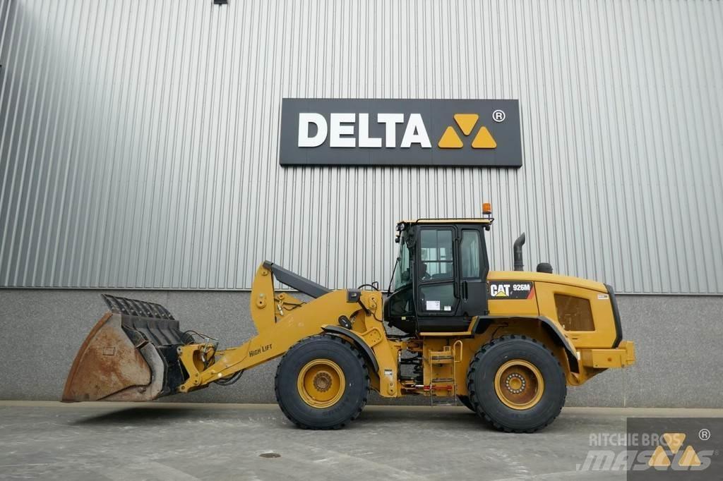 CAT 926M  휠로우더