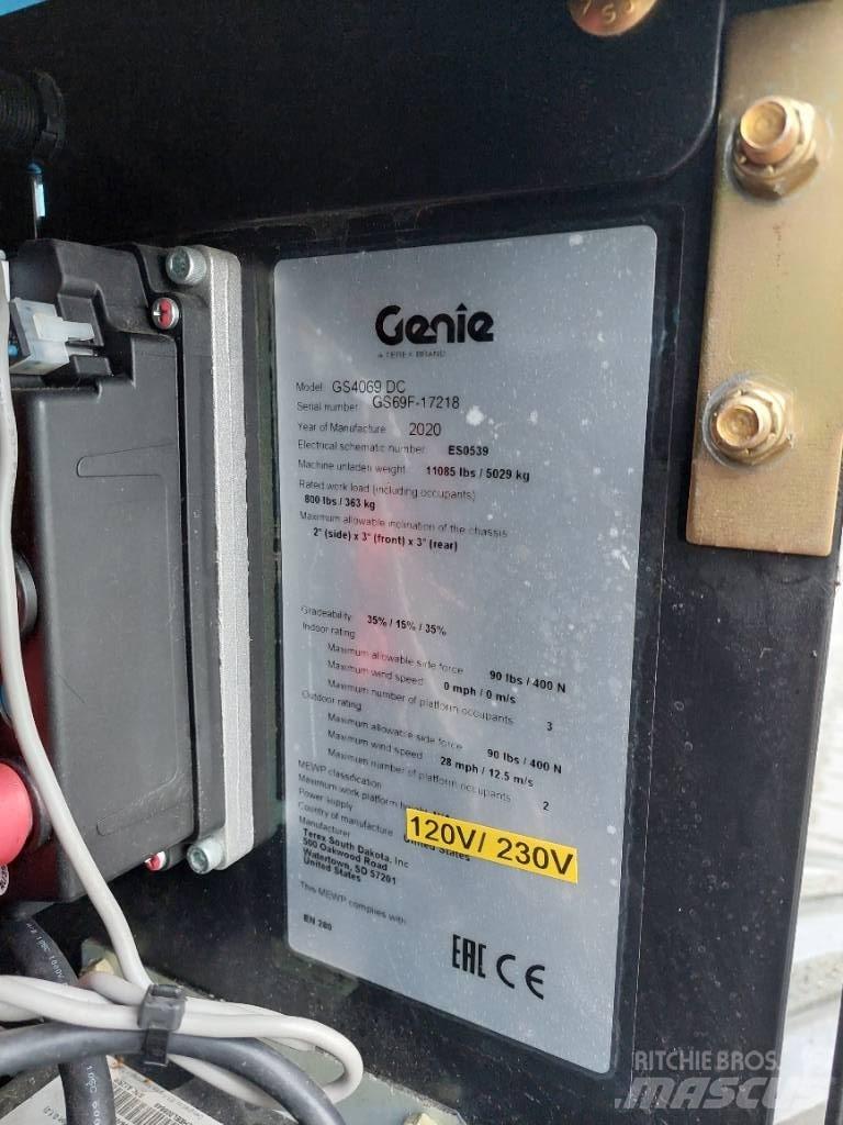 Genie GS 4069 DC 가위형 리프트