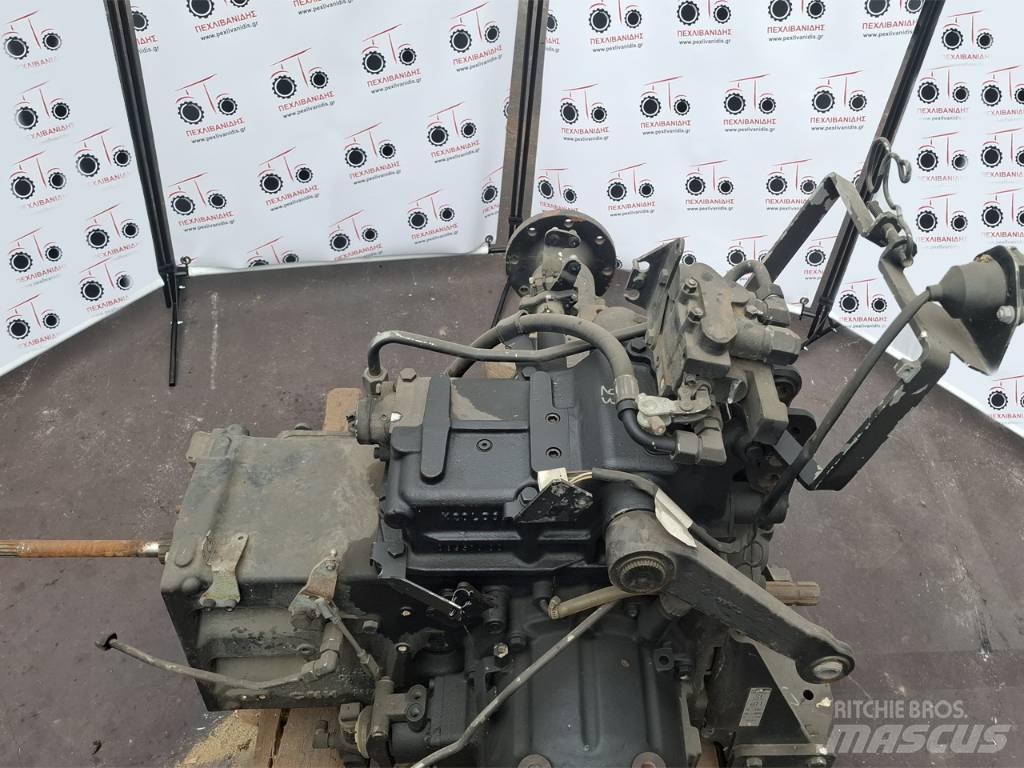 New Holland CNH 트랜스미션