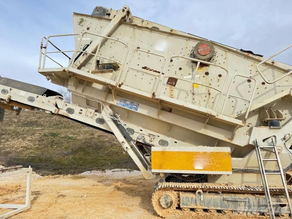 Crible METSO ST620 이동식 선별기