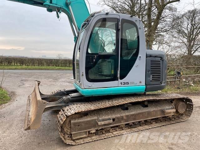 Kobelco SK 135 SR LC 대형 굴삭기 29톤 이상