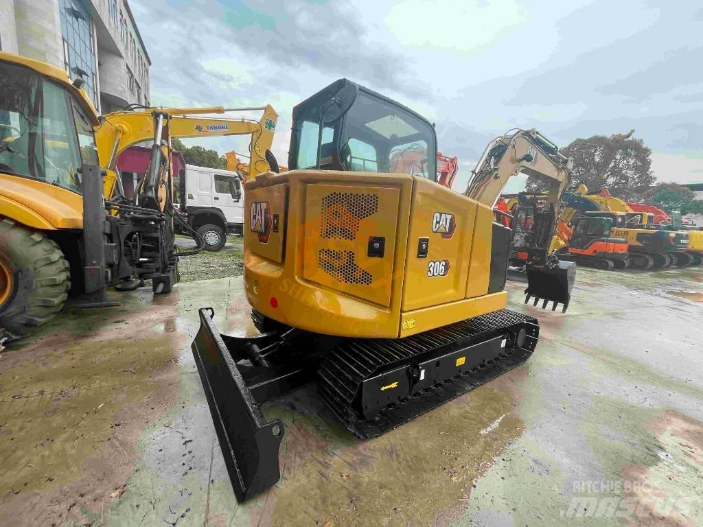 CAT 306 소형 굴삭기 7톤 미만