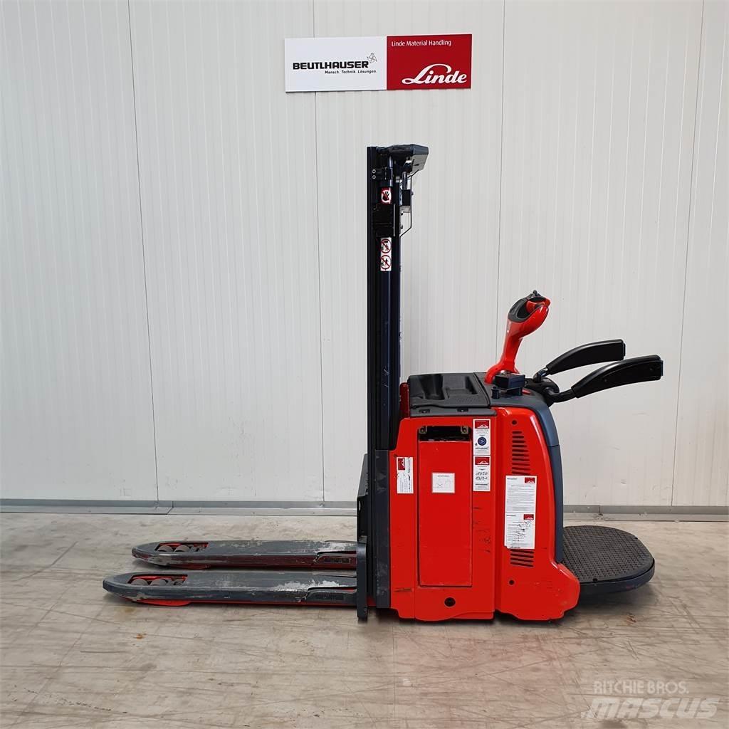 Linde D12AP 포크리프트