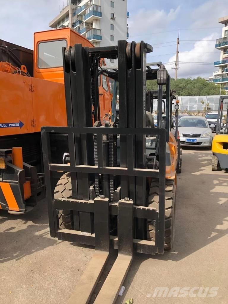 Toyota FD 50 디젤 지게차