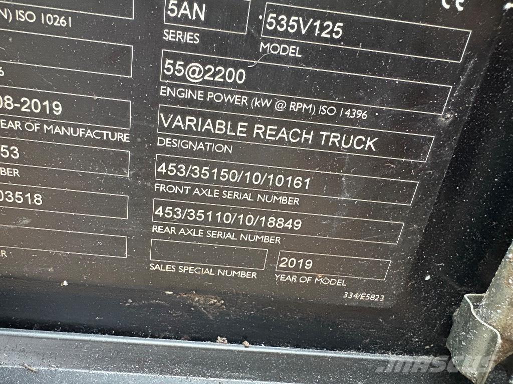 JCB 535-125 텔러 핸들러