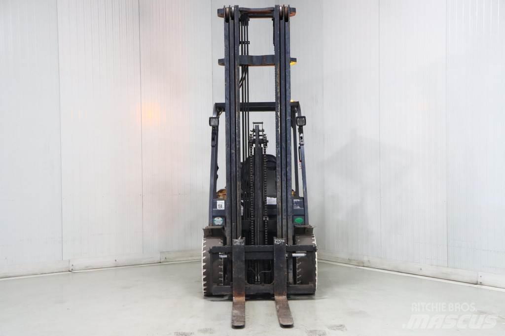 TCM FG30T3 LPG 지게차