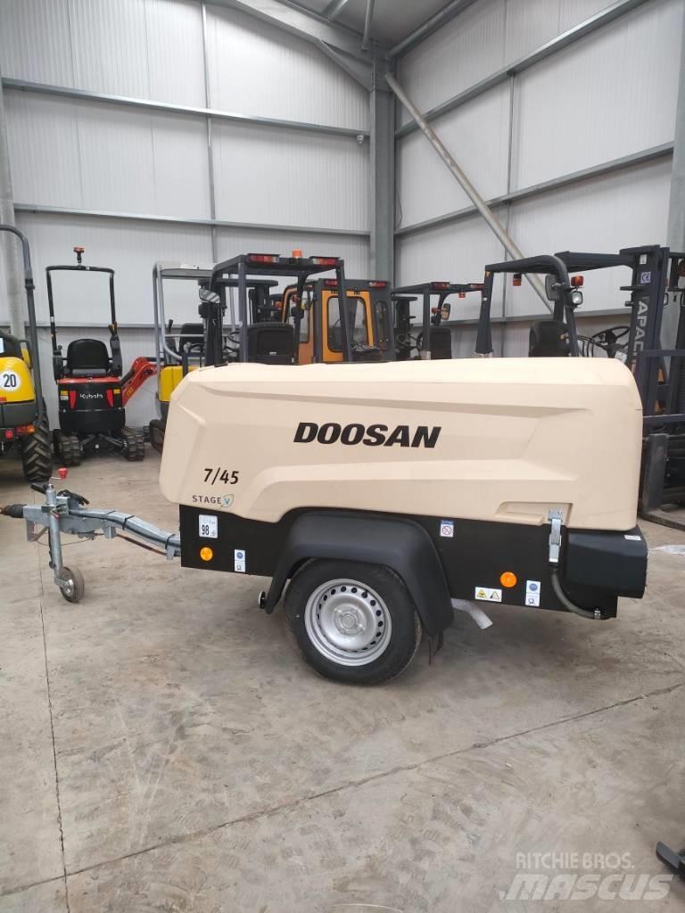 Doosan 7/45 콤푸레샤