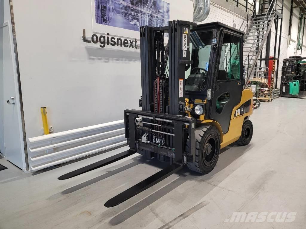 CAT DP 35 N 디젤 지게차
