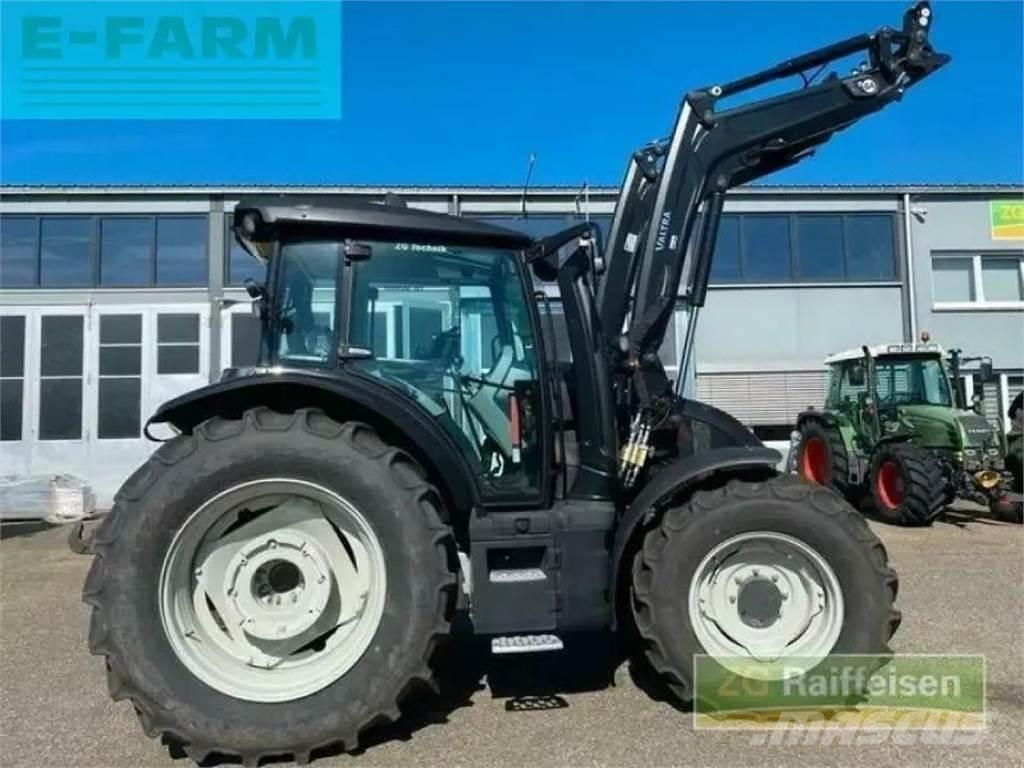 Valtra g135v 1b9 트랙터
