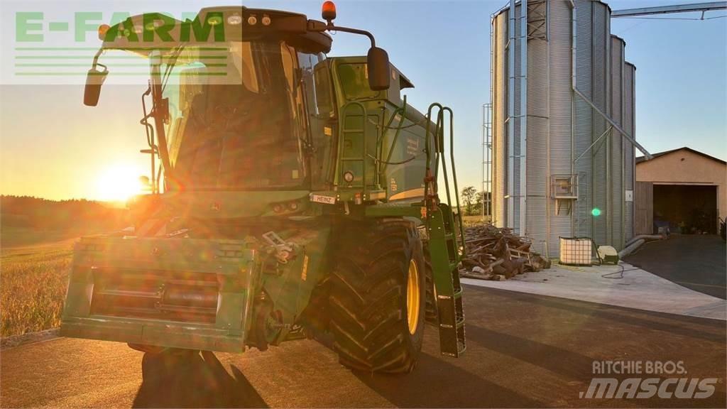 John Deere T550 HM 콤바인 수확기