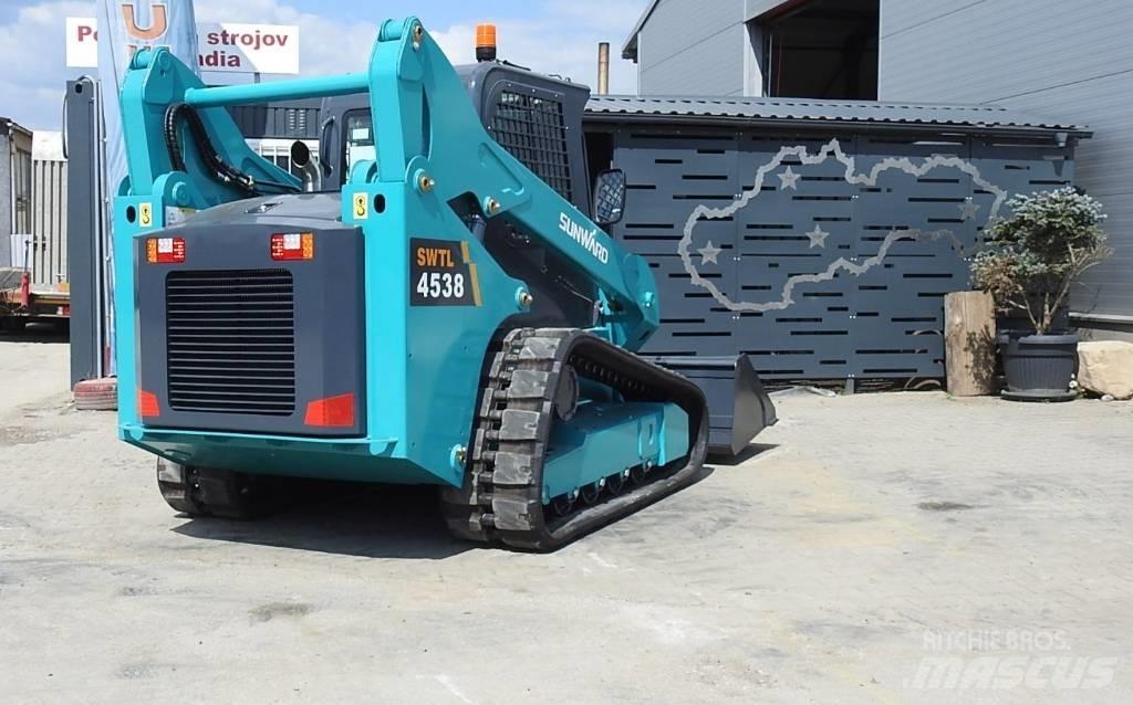 Sunward SWTL4538  스키드로더