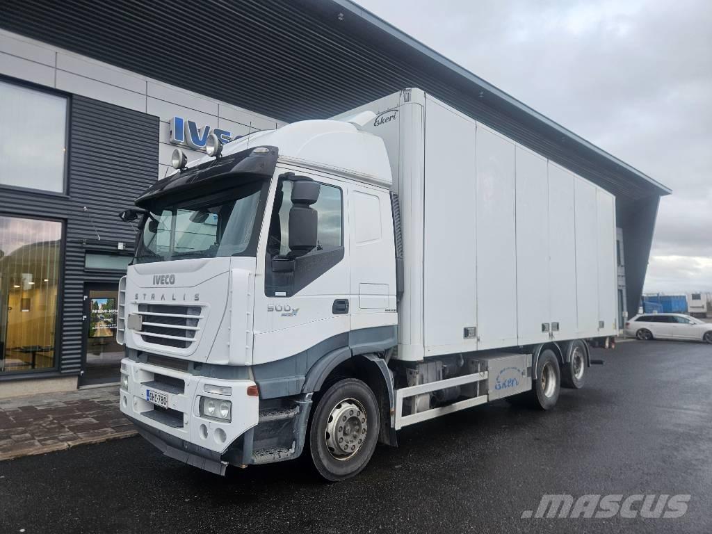 Iveco Stralis 6x2 탑차 트럭