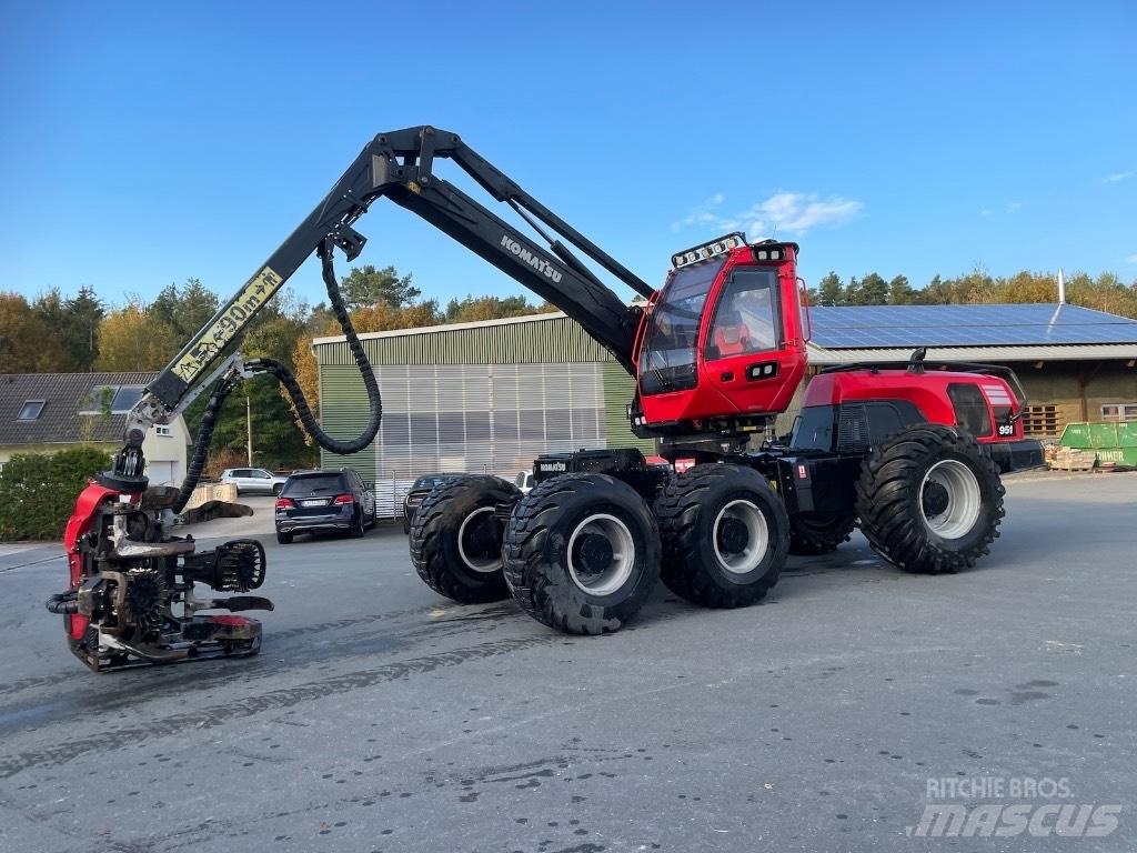 Komatsu 951 원목 하베스터