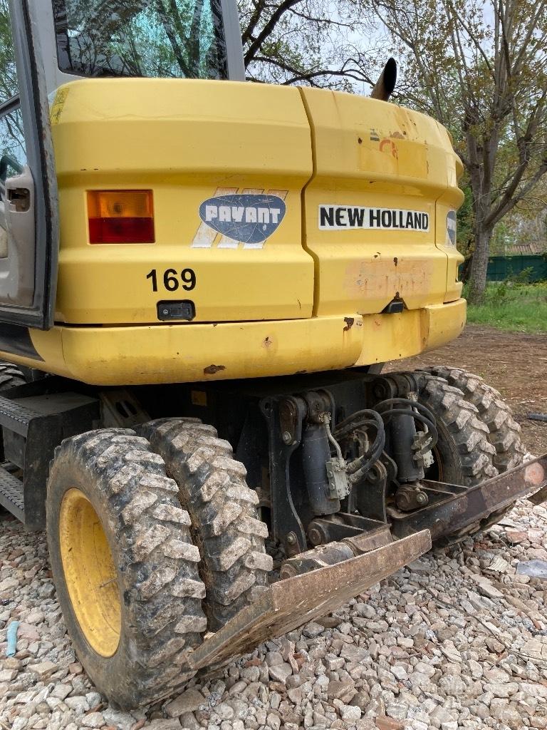 New Holland MH 2.6  휠 굴삭기