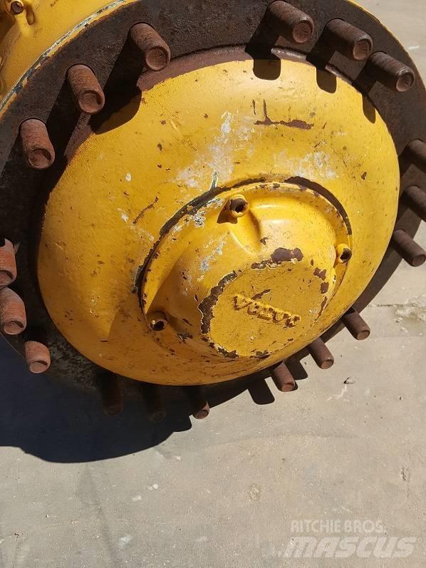 Volvo L120F G H 차축