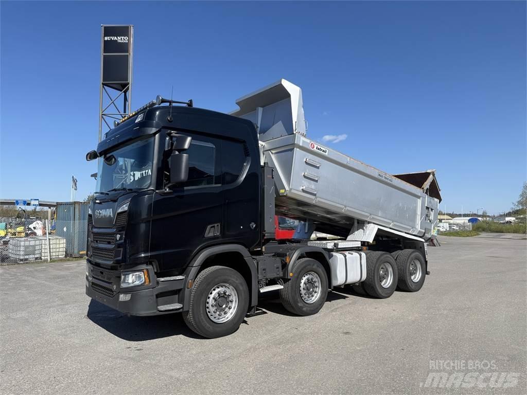 Scania R580 8X4 덤프 트럭
