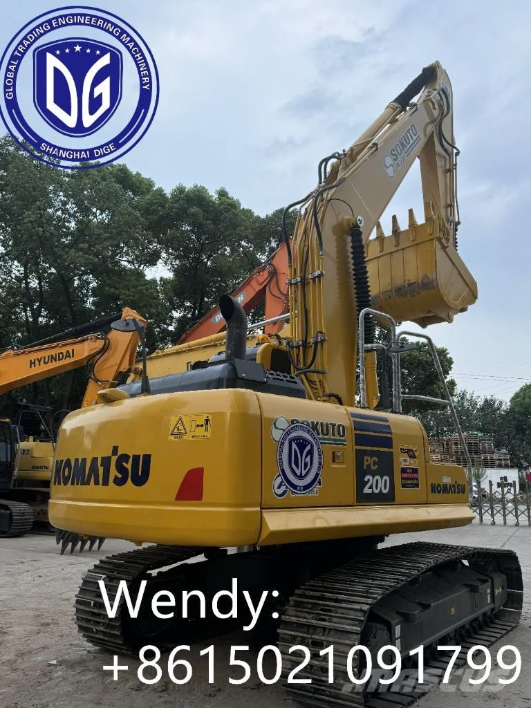 Komatsu PC 200-8 대형 굴삭기 29톤 이상