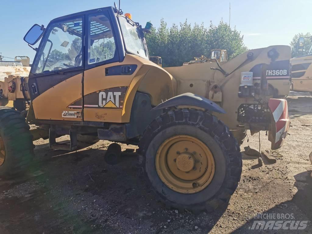 CAT TH 360 B 텔러 핸들러