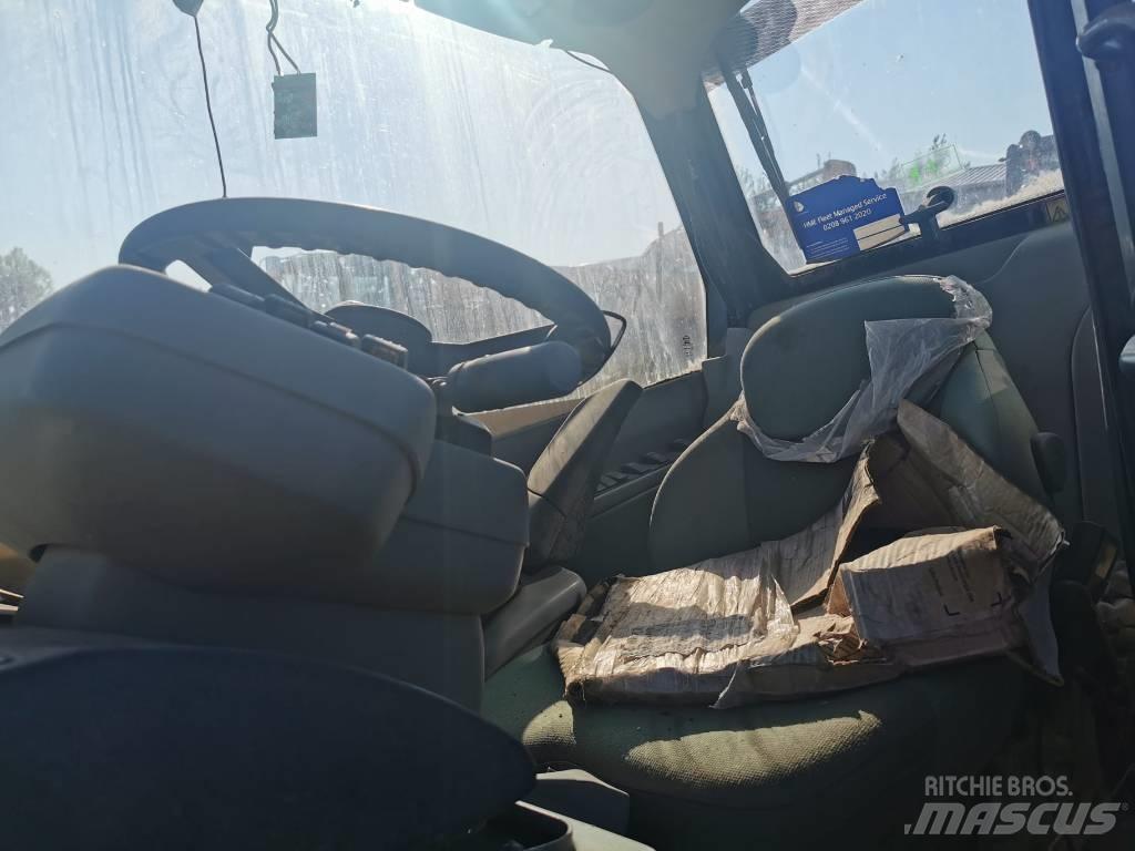 CAT TH 360 B 텔러 핸들러