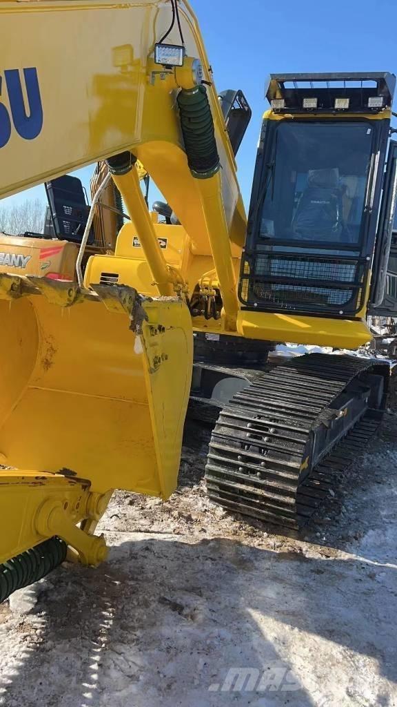 Komatsu PC 220-8 대형 굴삭기 29톤 이상