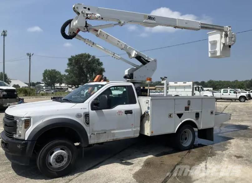 Ford F 550 XL SD 트럭 탑재 고소작업대