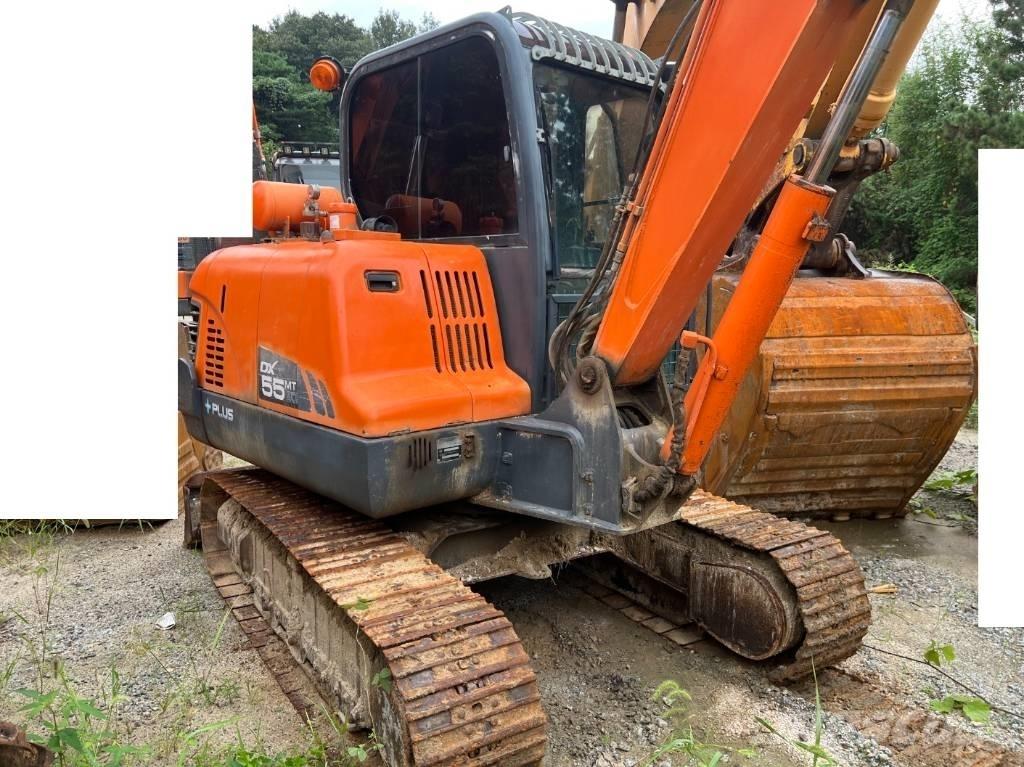Doosan DX 55 MT 소형 굴삭기 7톤 미만