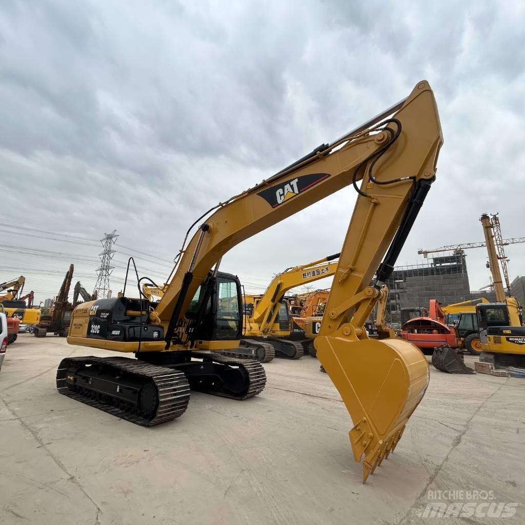 CAT 320 C 대형 굴삭기 29톤 이상